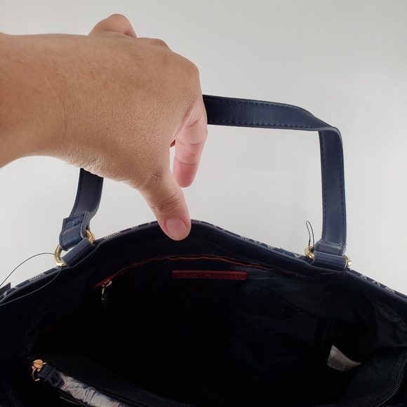 NWT Tommy Hilfiger tote - Picture 4 of 6